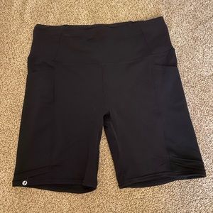 Oiselle Long Pocket Jogger Shorts